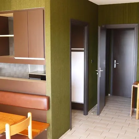 Apartment Spacieux 2 Pieces Romeu Font-Romeu-Odeillo-Via
